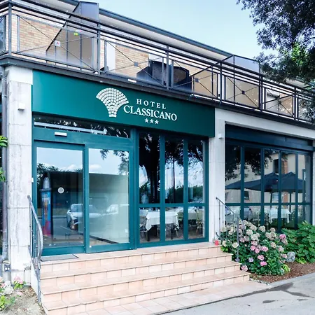 Classicano 3* 拉文纳